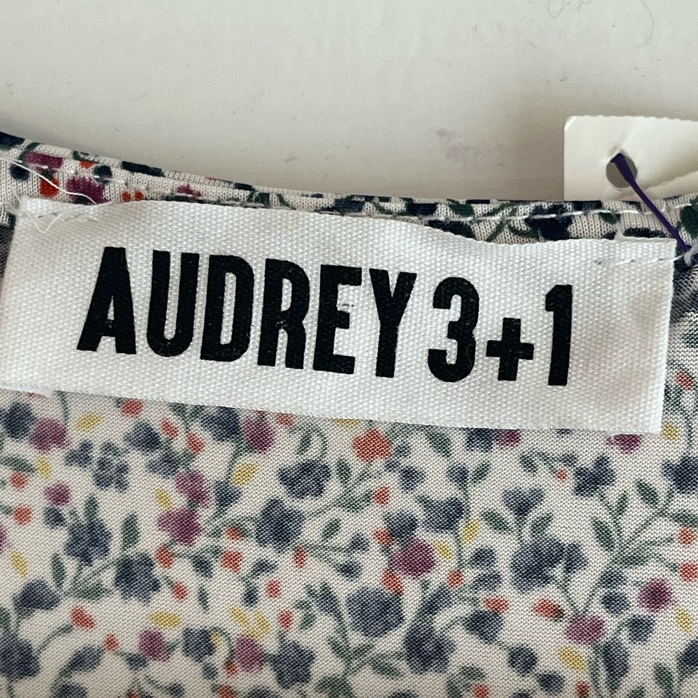 Audrey 3+1 Floral Wrap Dress Small - Picture 2 of 5